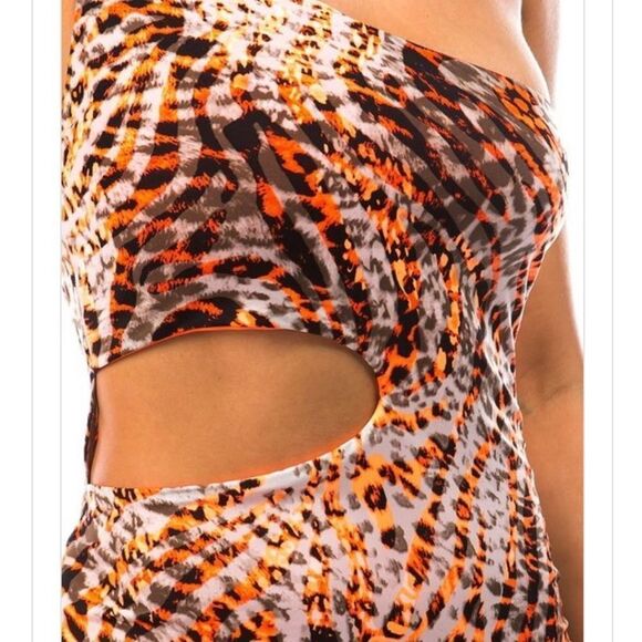 NWT Leopard Cut Out Dress - Picture 4 of 8